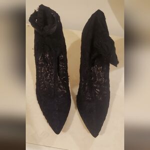 Mix no 6 heels size 9